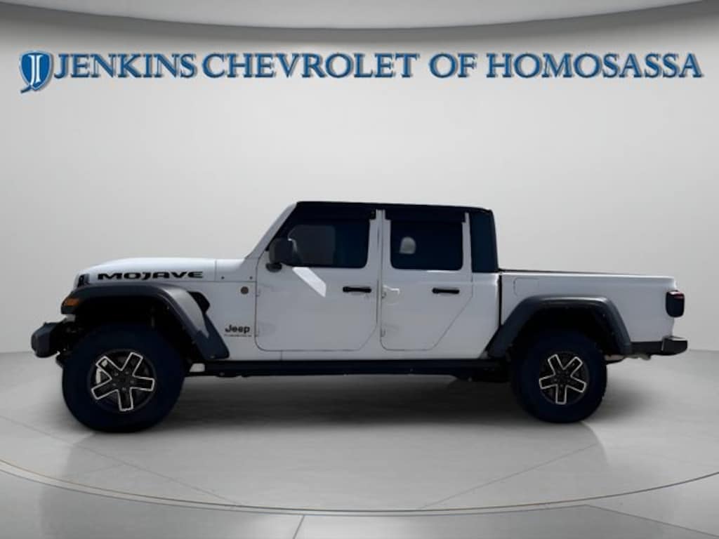 Used 2025 Jeep Gladiator Mojave 4x4 Truck