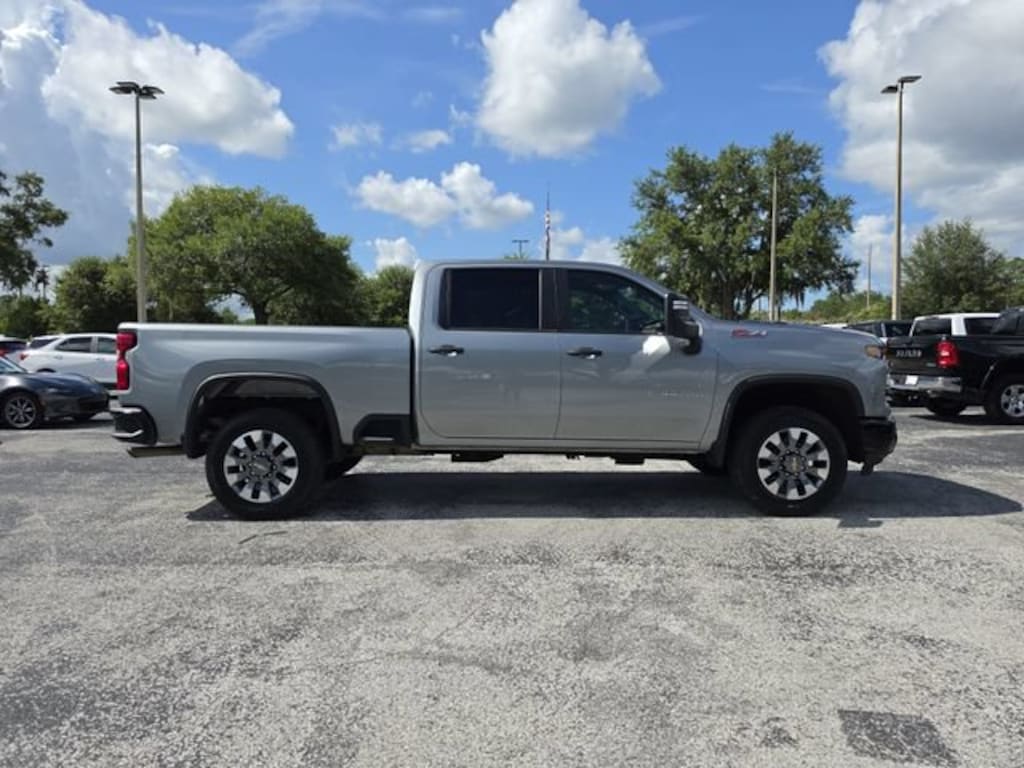 Used 2024 Chevrolet Silverado 2500 HD Custom Truck