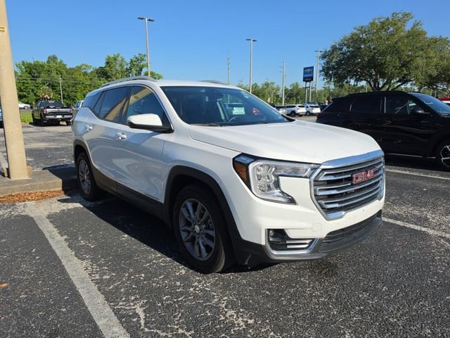 2024 GMC Terrain SLT FWD's photo