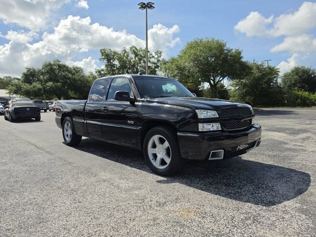 2004 Chevrolet Silverado 1500 SS AWD Extended Cab SWB's photo