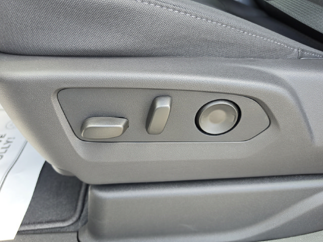 2026 Chevrolet Tahoe LS - Photo 25