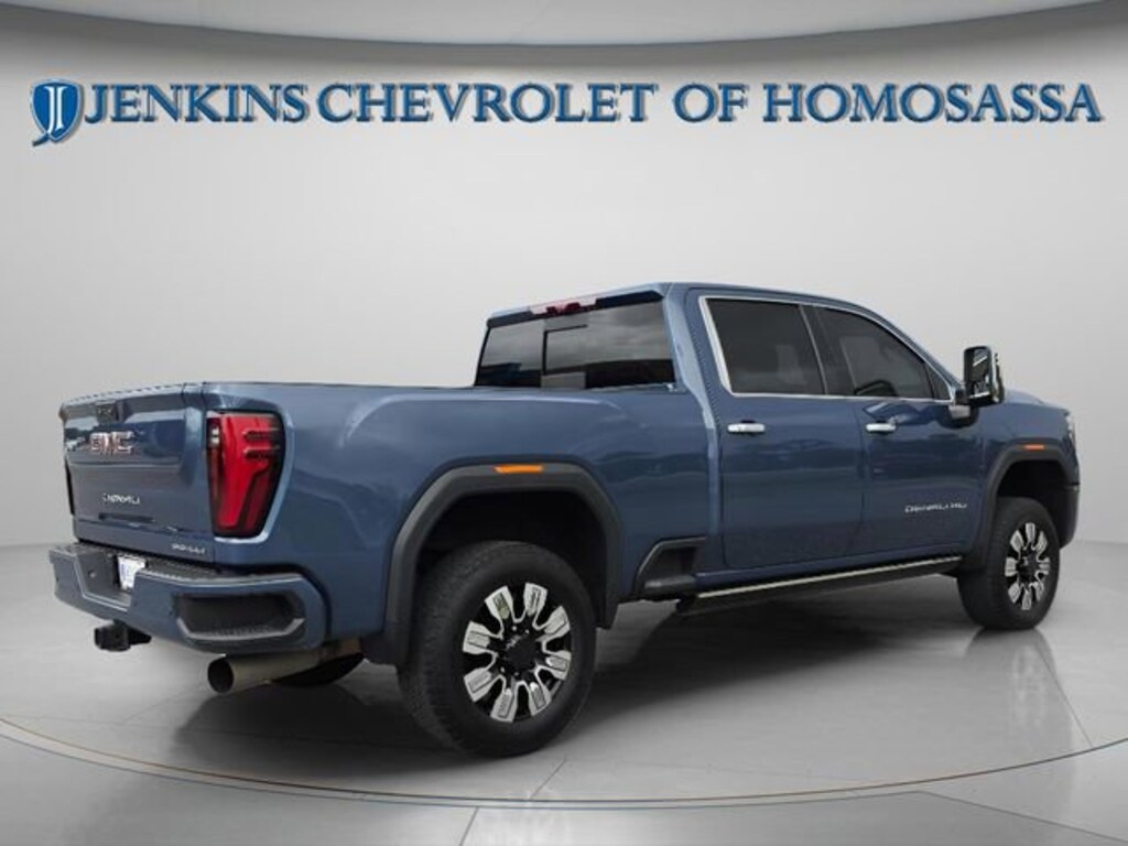 Used 2024 GMC Sierra 2500 HD Denali Truck