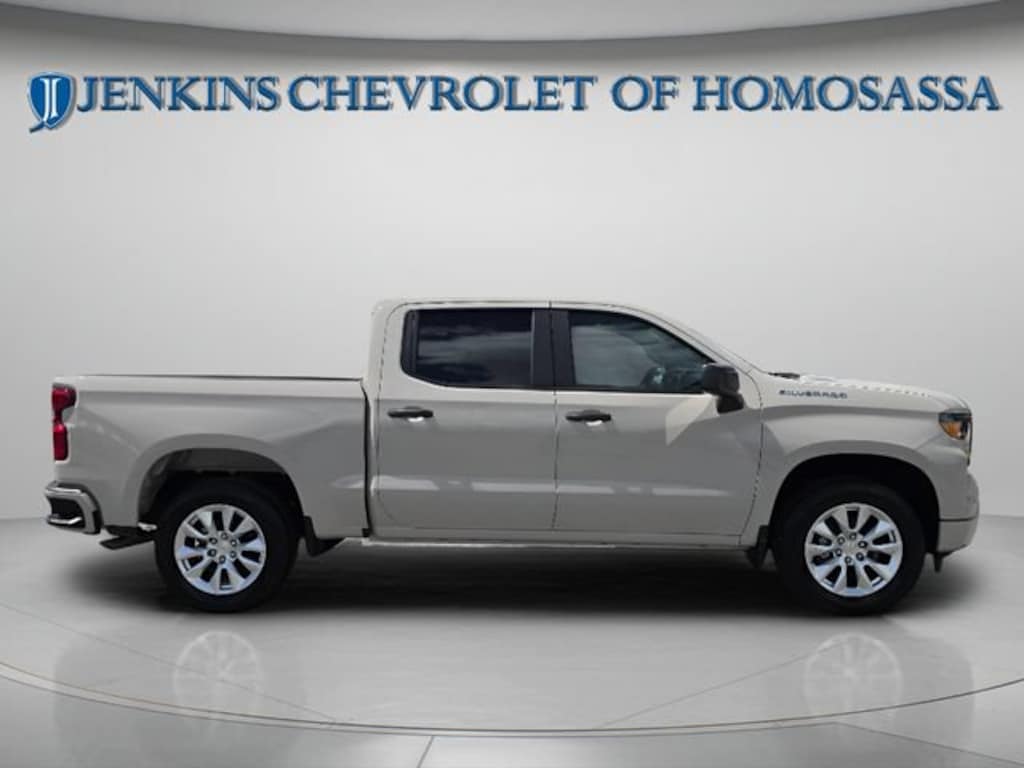 New 2026 Chevrolet Silverado 1500 Custom Truck