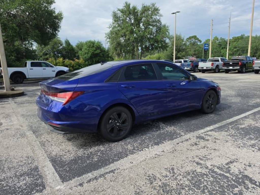 Used 2021 Hyundai Elantra SEL Sedan