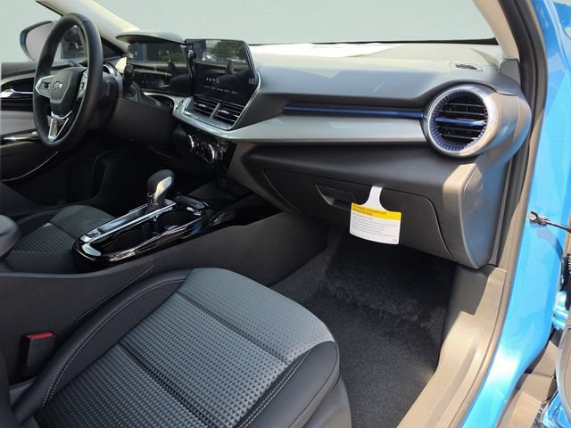 2026 Chevrolet Trax LT - Photo 14