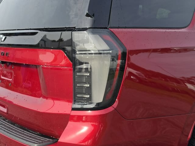 2026 Chevrolet Tahoe Z71 - Photo 14