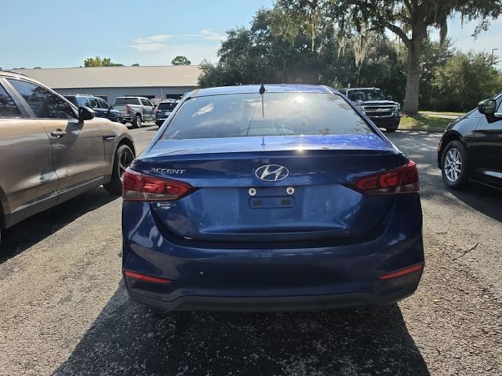 Used 2021 Hyundai Accent SE Sedan
