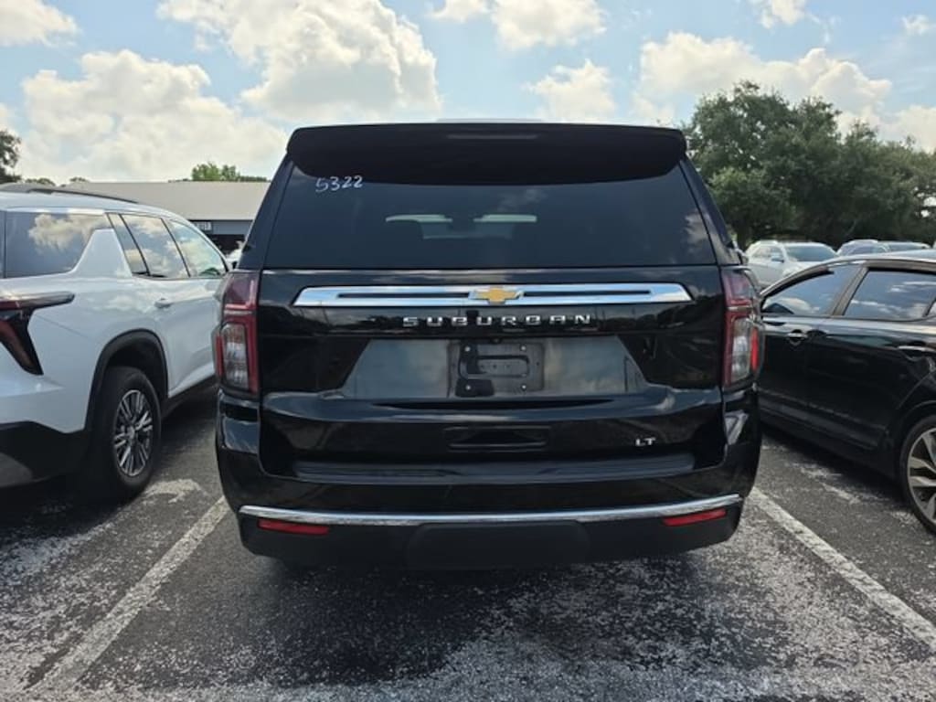 Used 2024 Chevrolet Suburban LT SUV