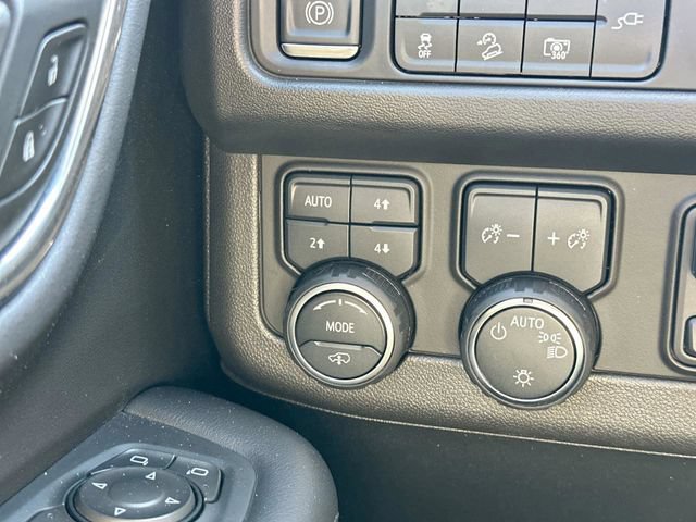 2022 Chevrolet Tahoe Z71 - Photo 25