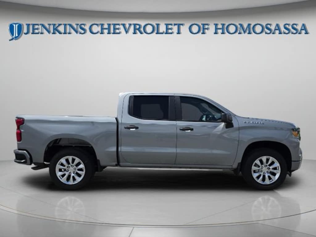 New 2026 Chevrolet Silverado 1500 Custom Truck