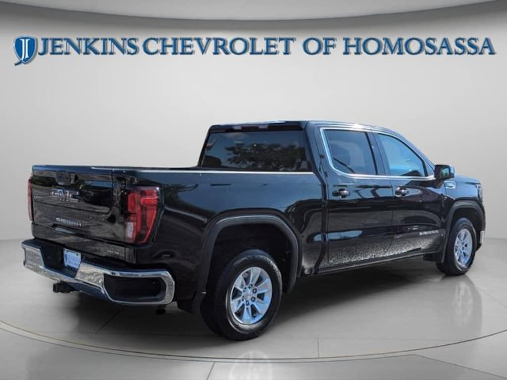 Used 2024 GMC Sierra 1500 SLE Truck