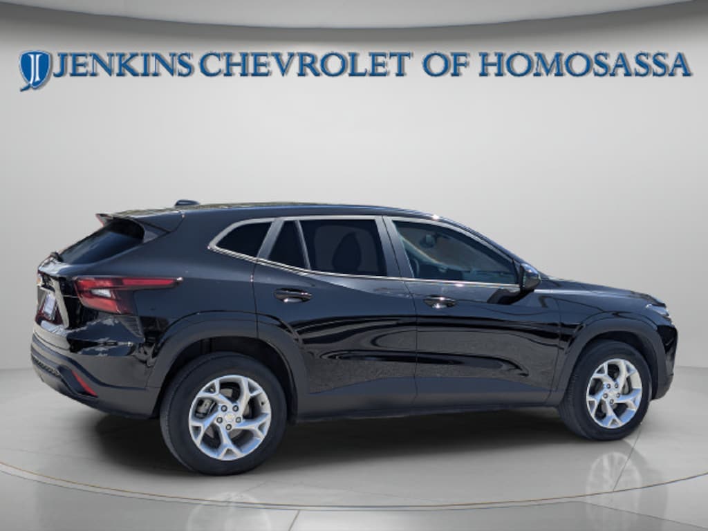 Used 2024 Chevrolet Trax LS SUV