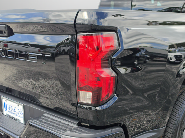 2026 Chevrolet Colorado Work Truck - Photo 14