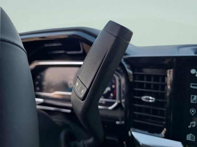 2025 Chevrolet Silverado 2500 HD LT - Photo 31