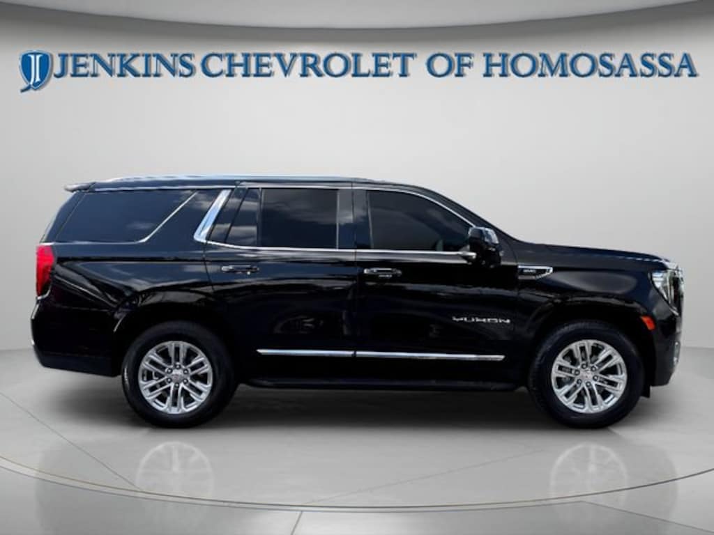 Used 2023 GMC Yukon SLT SUV