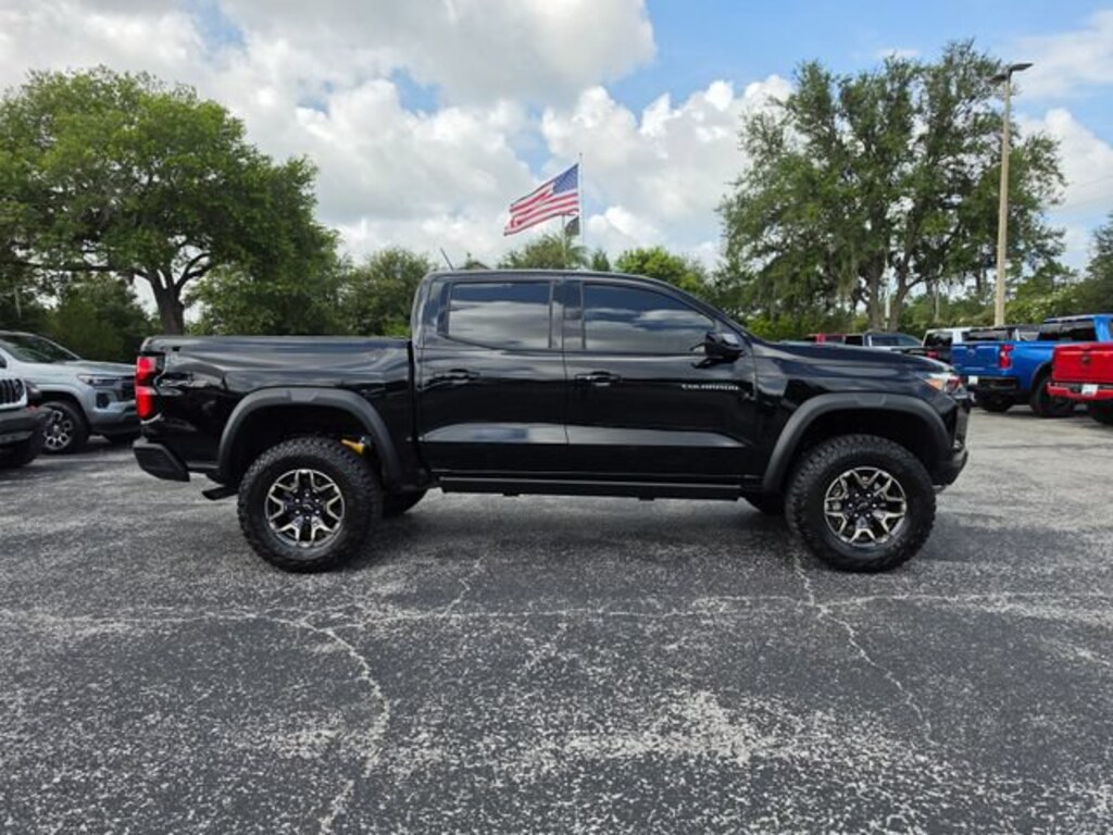 Used 2025 Chevrolet Colorado ZR2 Truck