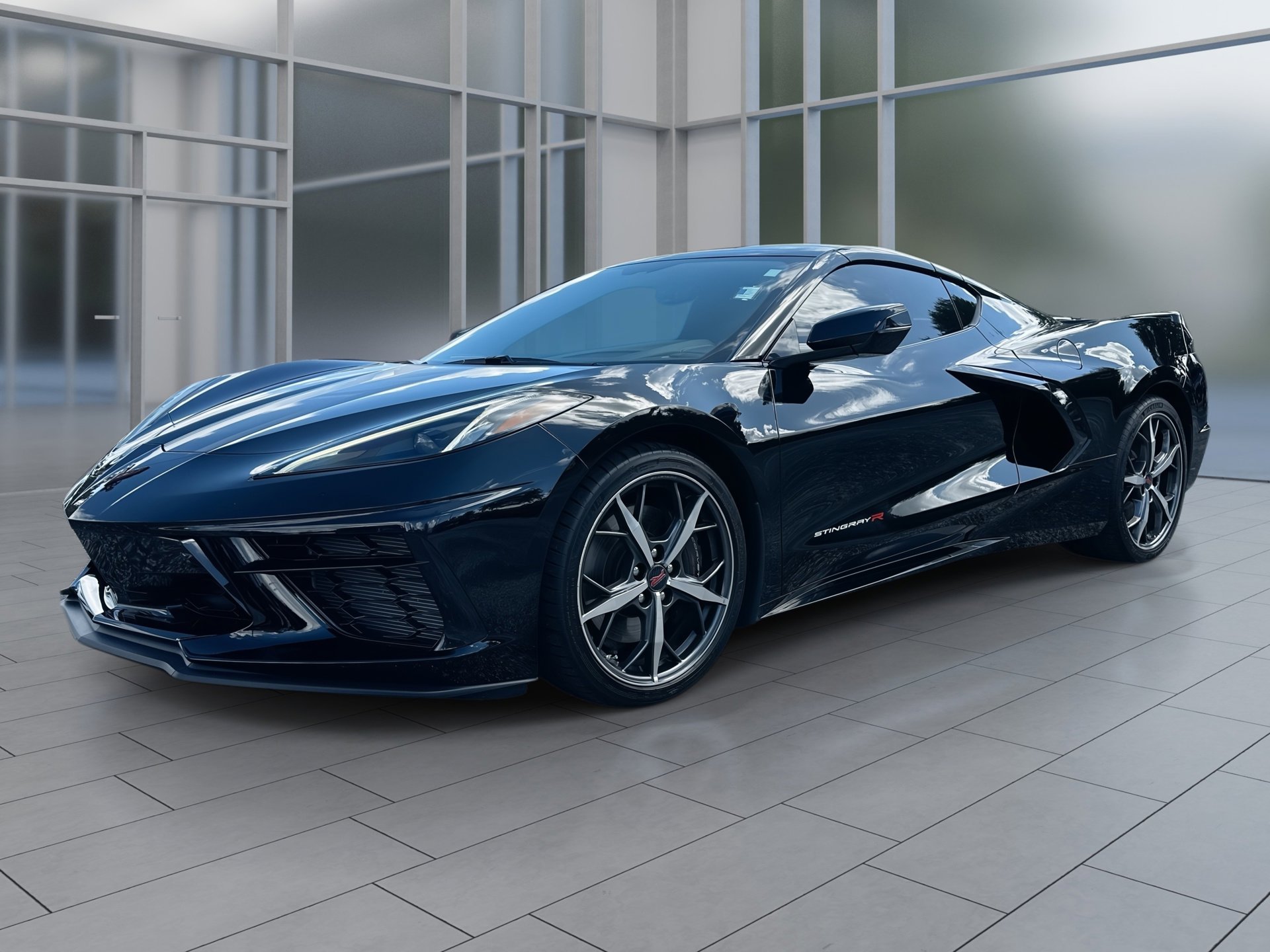 2022 Chevrolet Corvette Stingray 2LT Coupe photo 2
