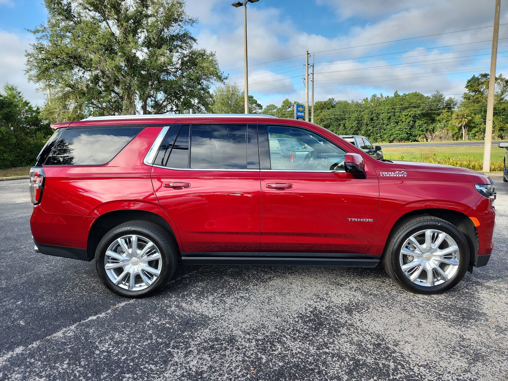 2021 Chevrolet Tahoe High Country photo 3