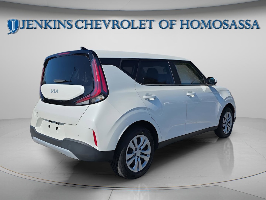 Used 2023 Kia Soul LX Hatchback