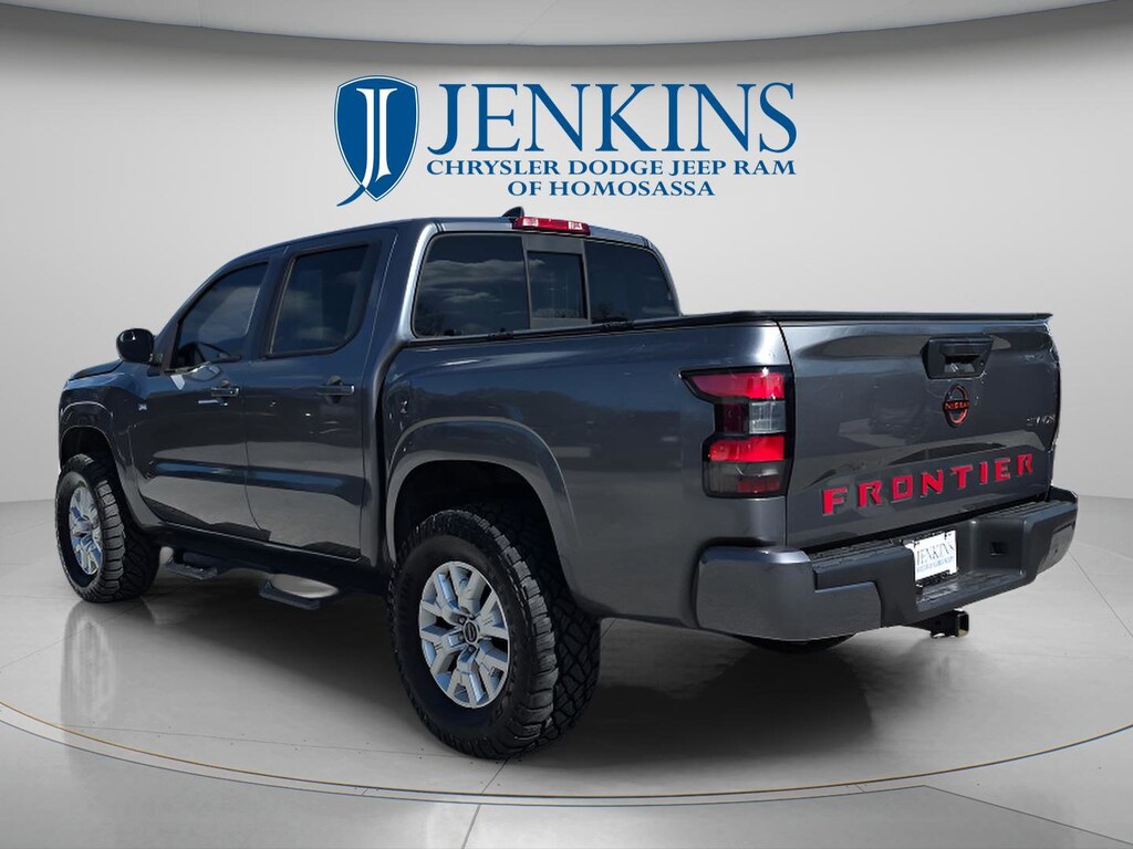 Used 2022 Nissan Frontier SV Truck Crew Cab