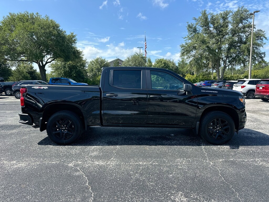 Used 2025 Chevrolet Silverado 1500 Custom Truck Crew Cab
