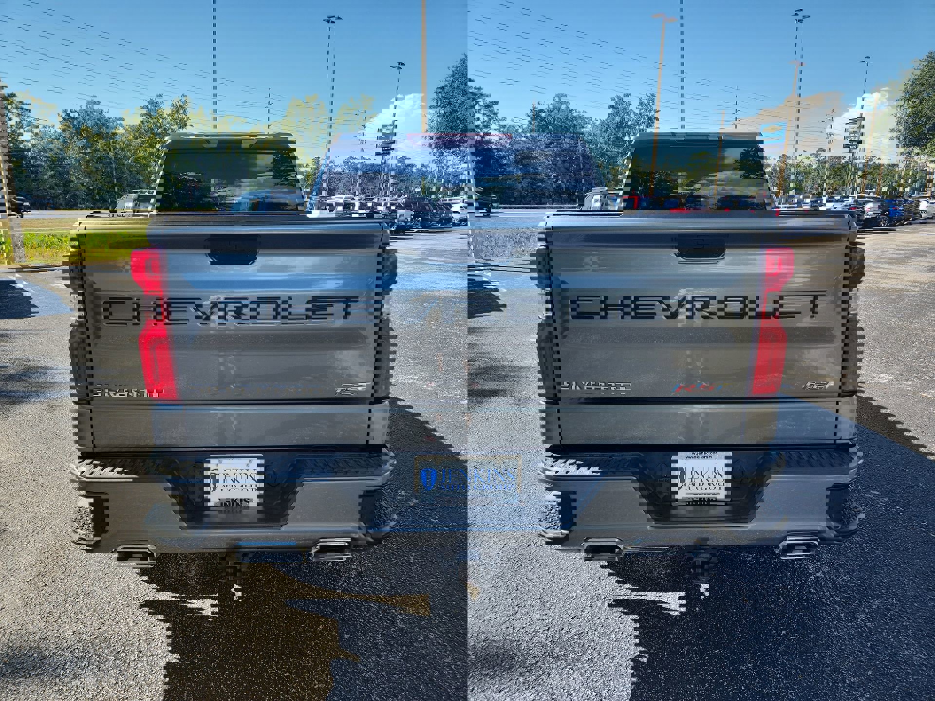 2020 Chevrolet Silverado 1500 RST photo 3