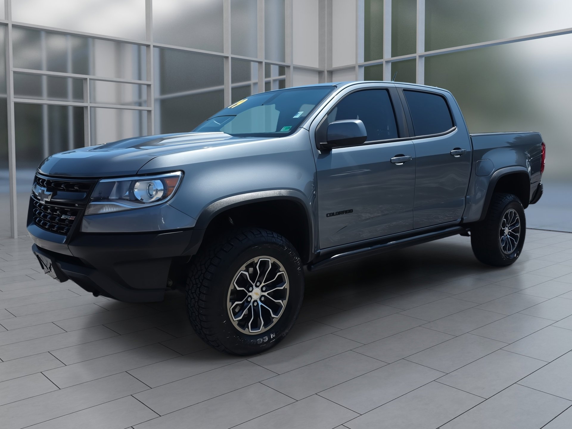 2019 Chevrolet Colorado ZR2 photo 2