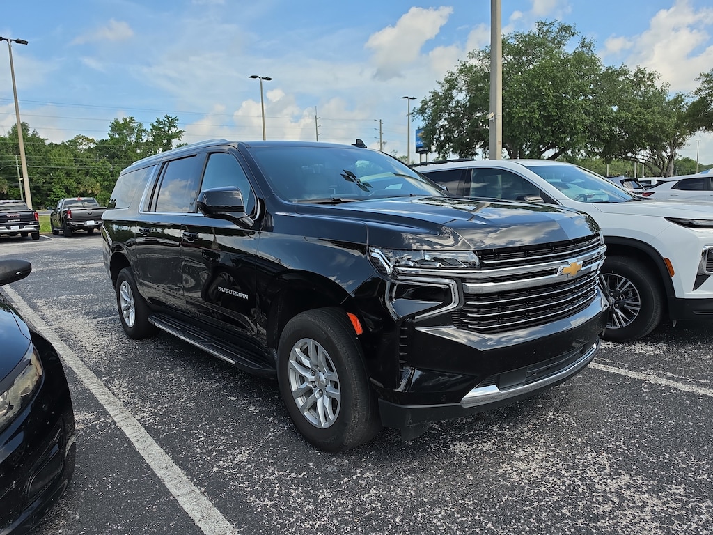 Used 2024 Chevrolet Suburban LT SUV