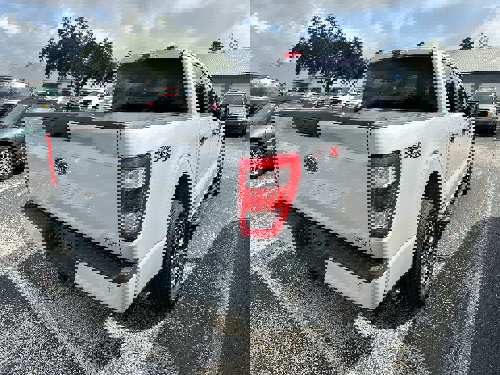 2021 Ford F-150 XL photo 2