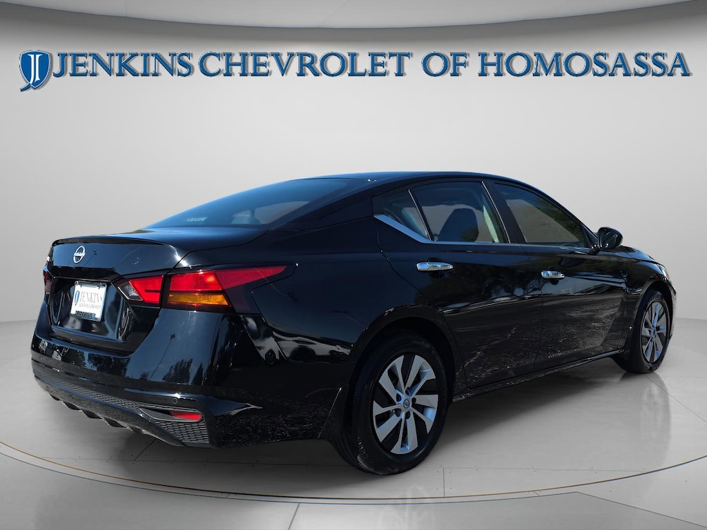 Used 2023 Nissan Altima 2.5 S Sedan