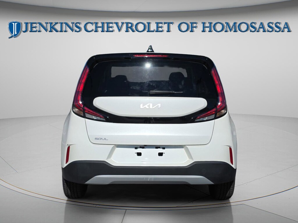 Used 2023 Kia Soul LX Hatchback