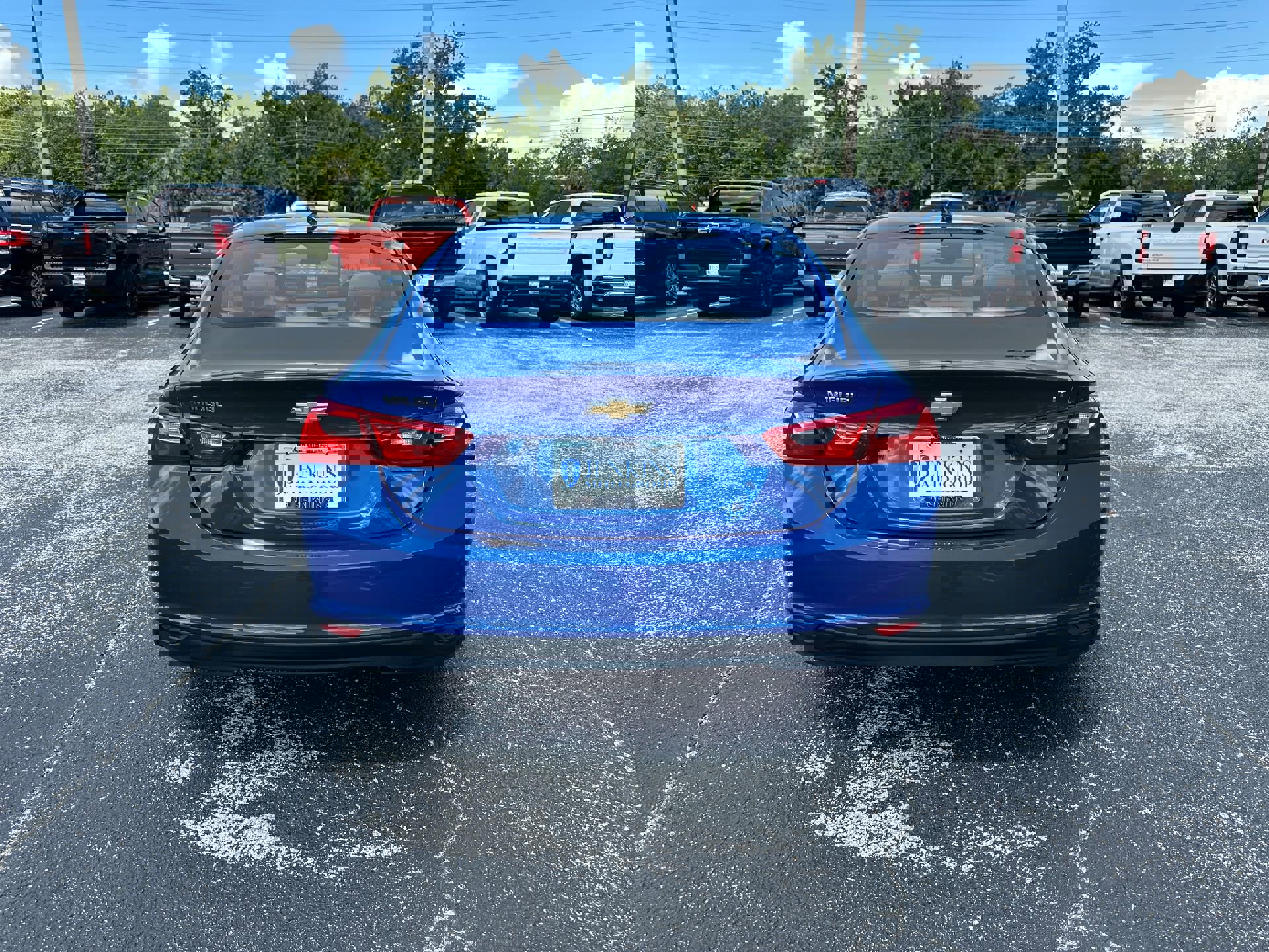 2023 Chevrolet Malibu 1LT photo 4
