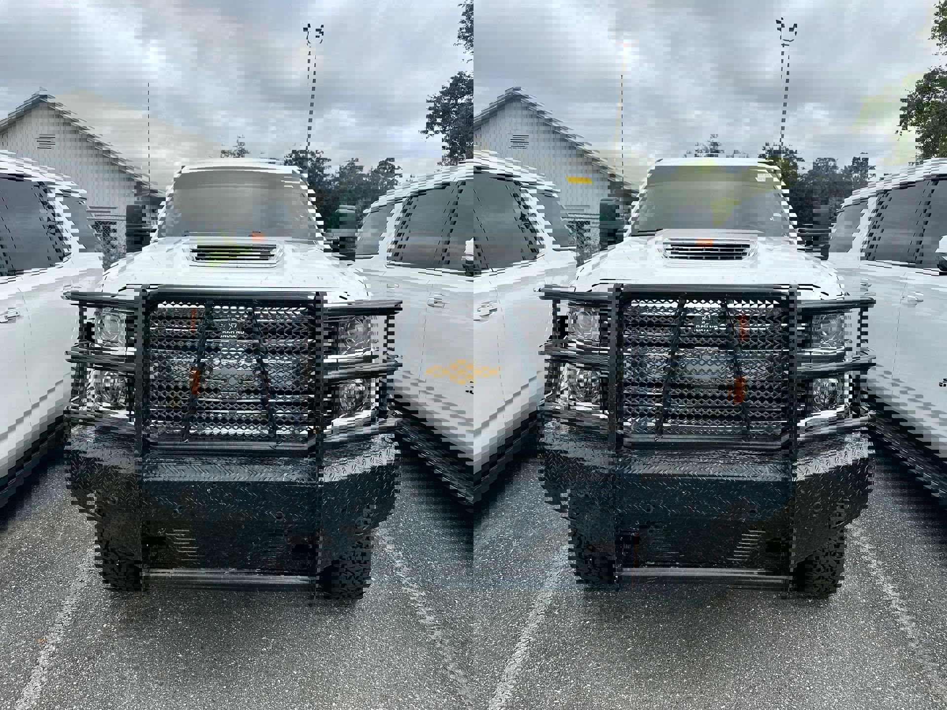 2018 Chevrolet Silverado 2500HD photo 2