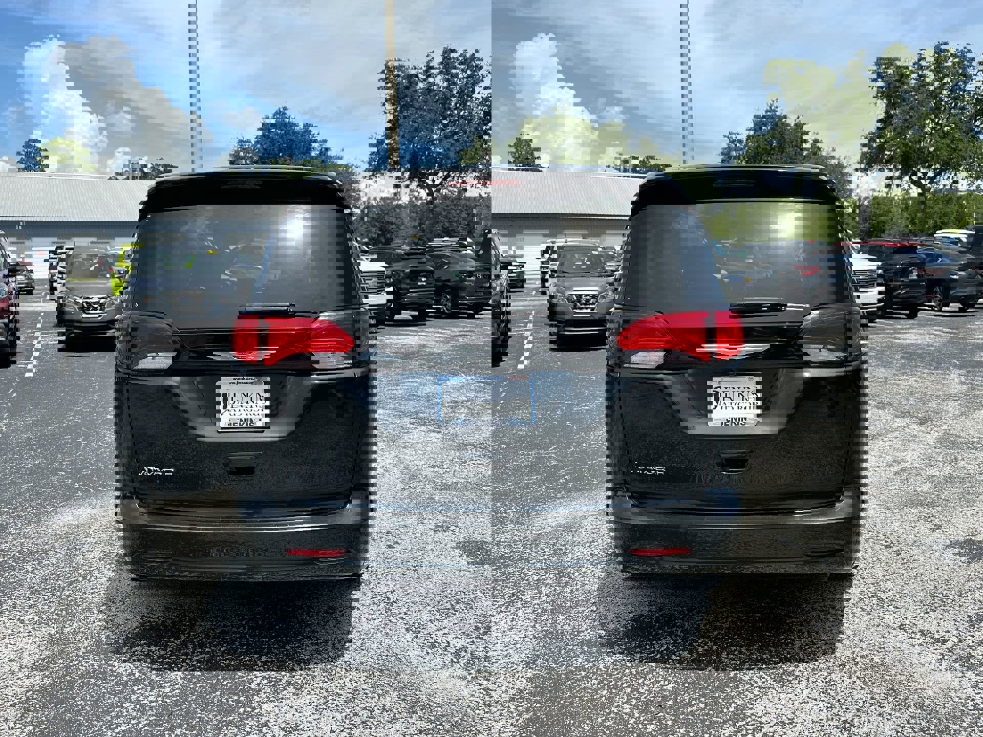 2022 Chrysler Voyager LX photo 4