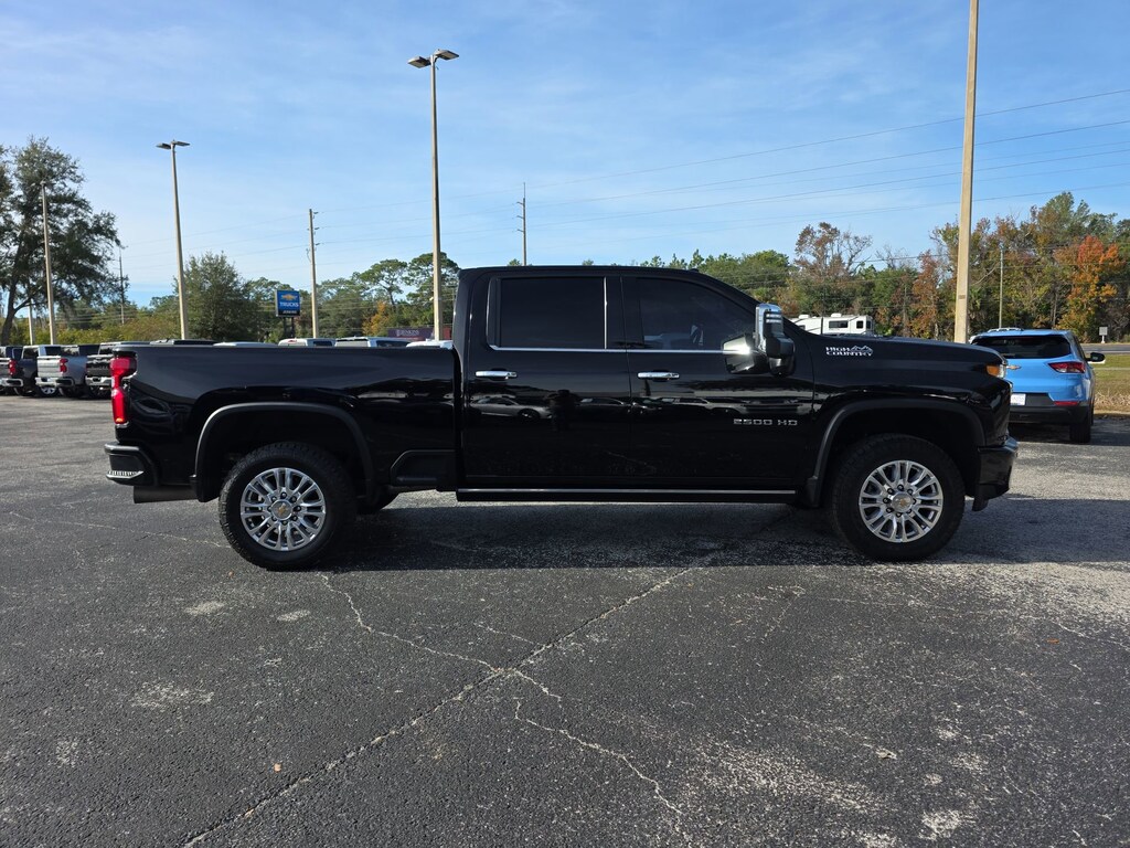 Used 2023 Chevrolet Silverado 2500 HD High Country Truck Crew Cab