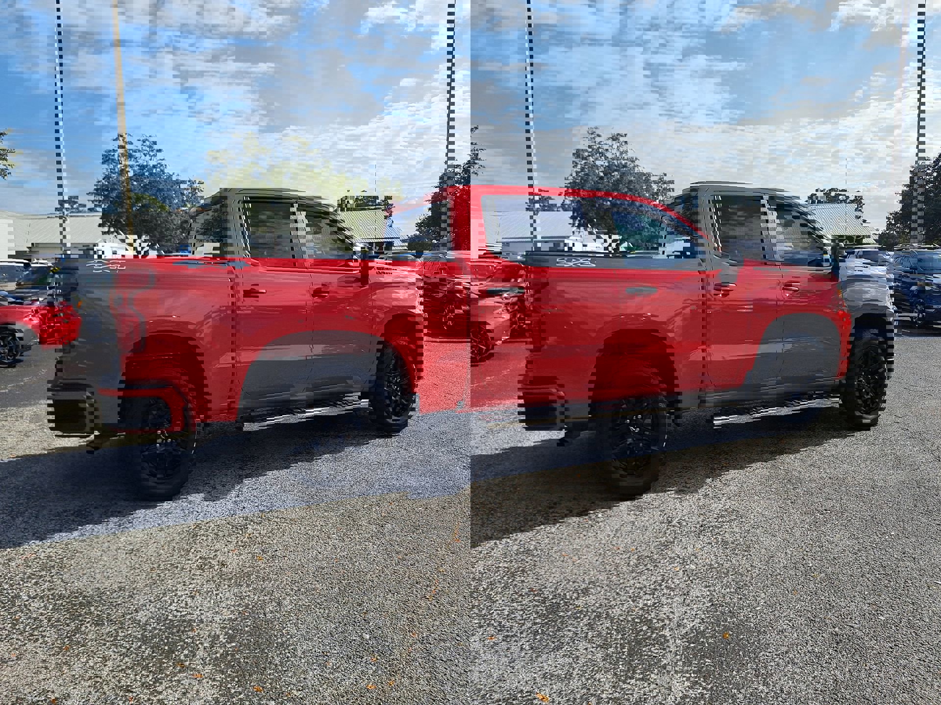 2023 Chevrolet Silverado 1500 Custom photo 4
