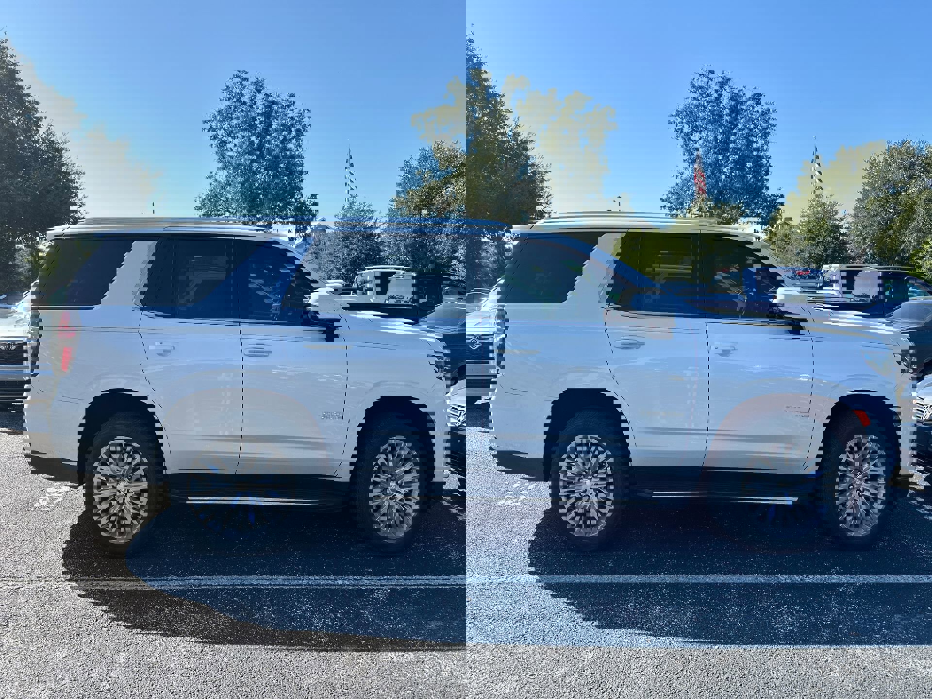 2024 Chevrolet Tahoe LT photo 3