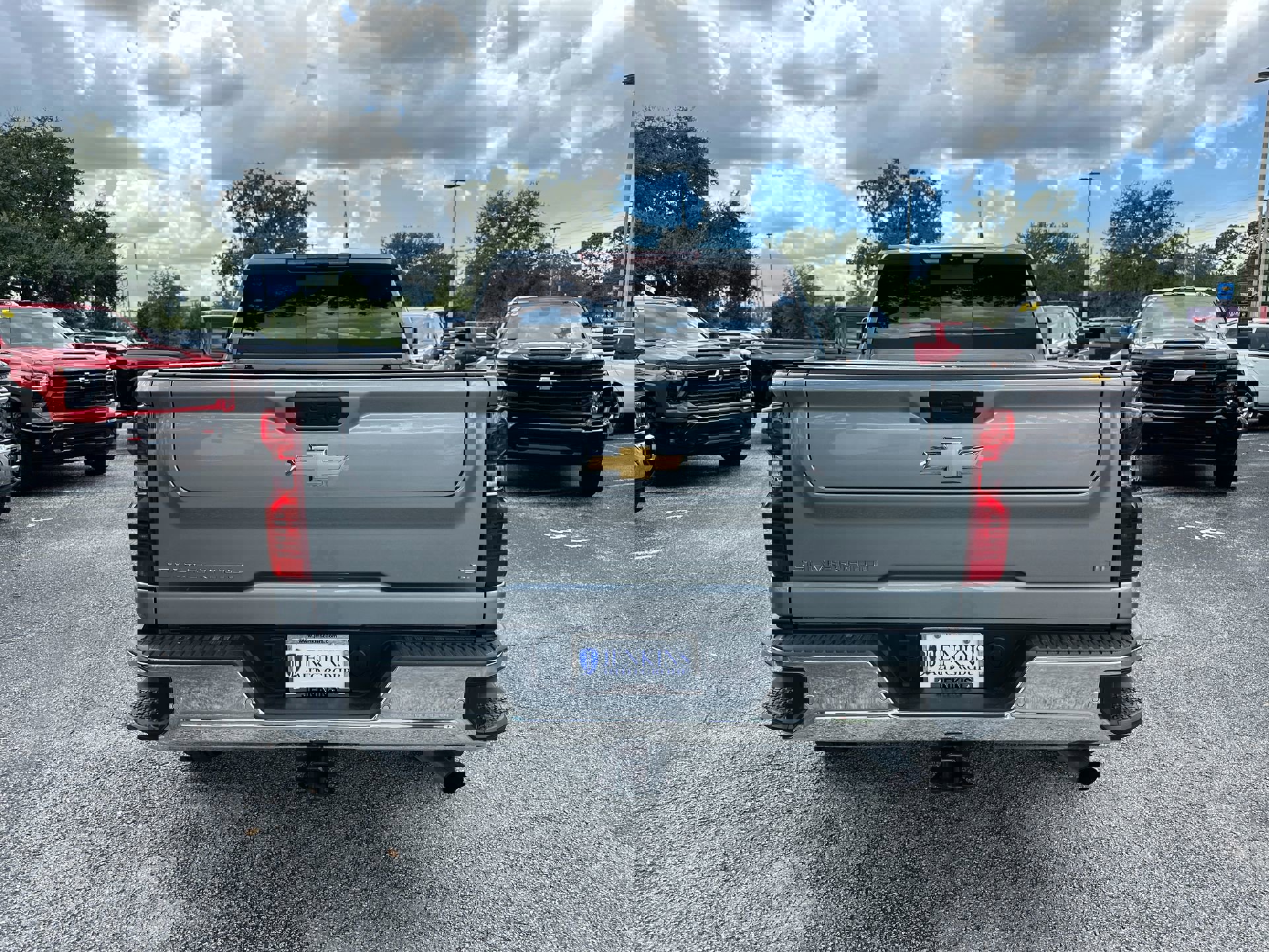 2024 Chevrolet Silverado 2500HD LT photo 4