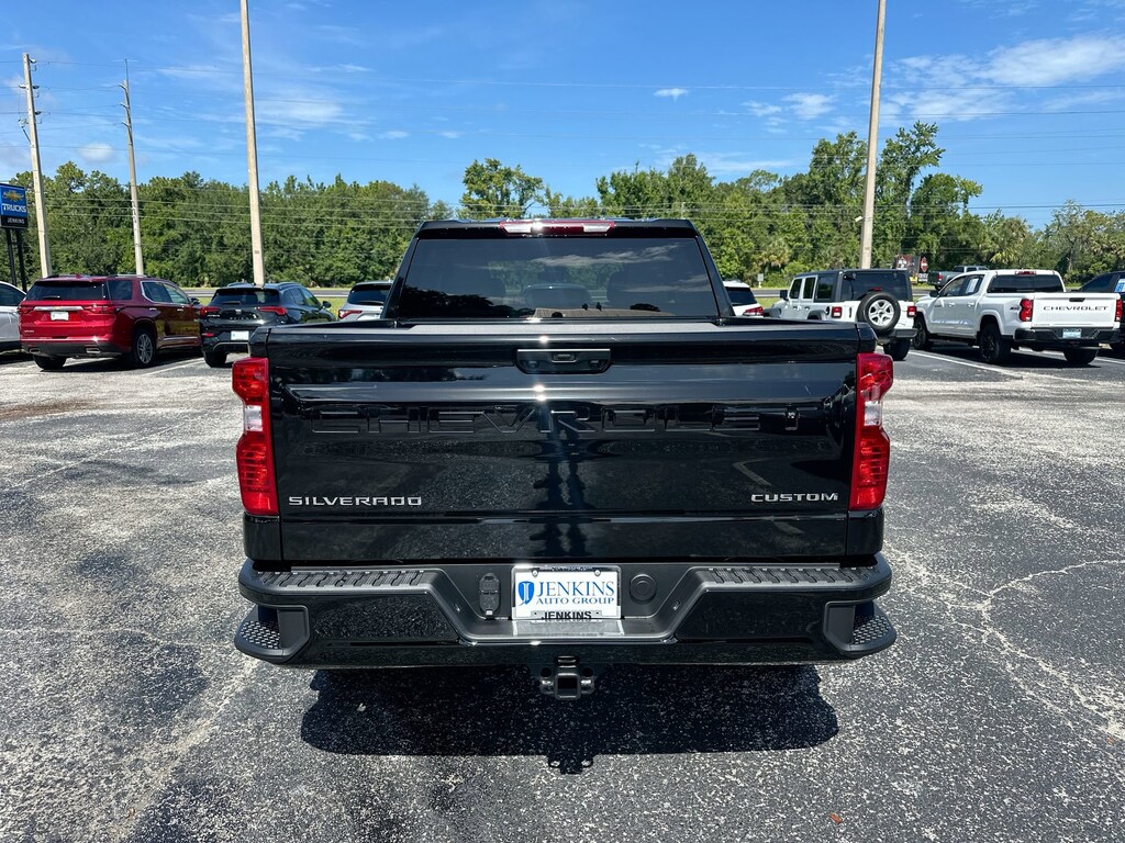 Used 2025 Chevrolet Silverado 1500 Custom Truck Crew Cab