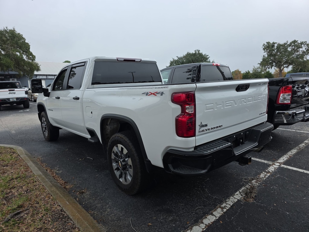 Used 2024 Chevrolet Silverado 2500 HD Custom Truck Crew Cab