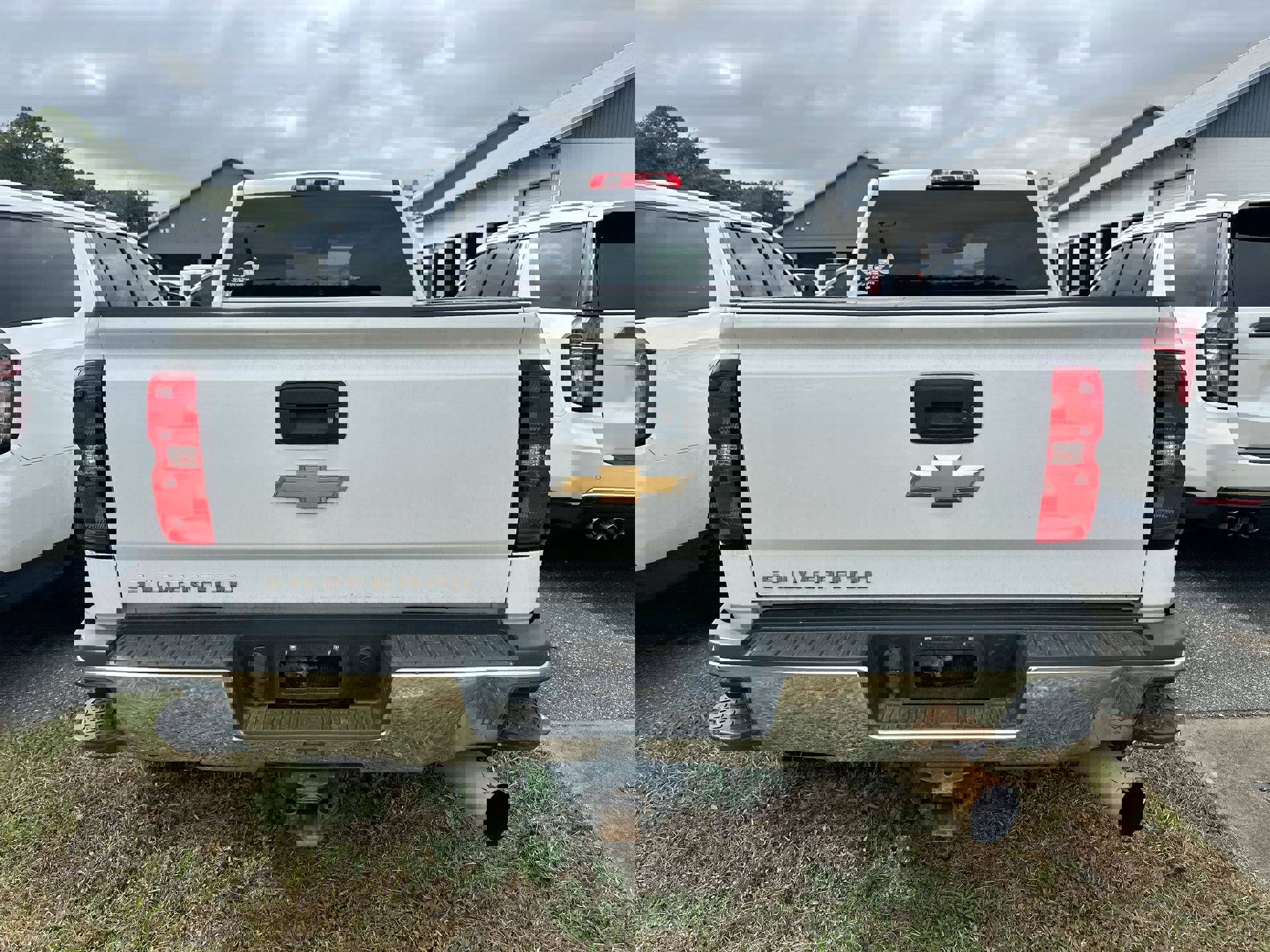 2018 Chevrolet Silverado 2500HD photo 2