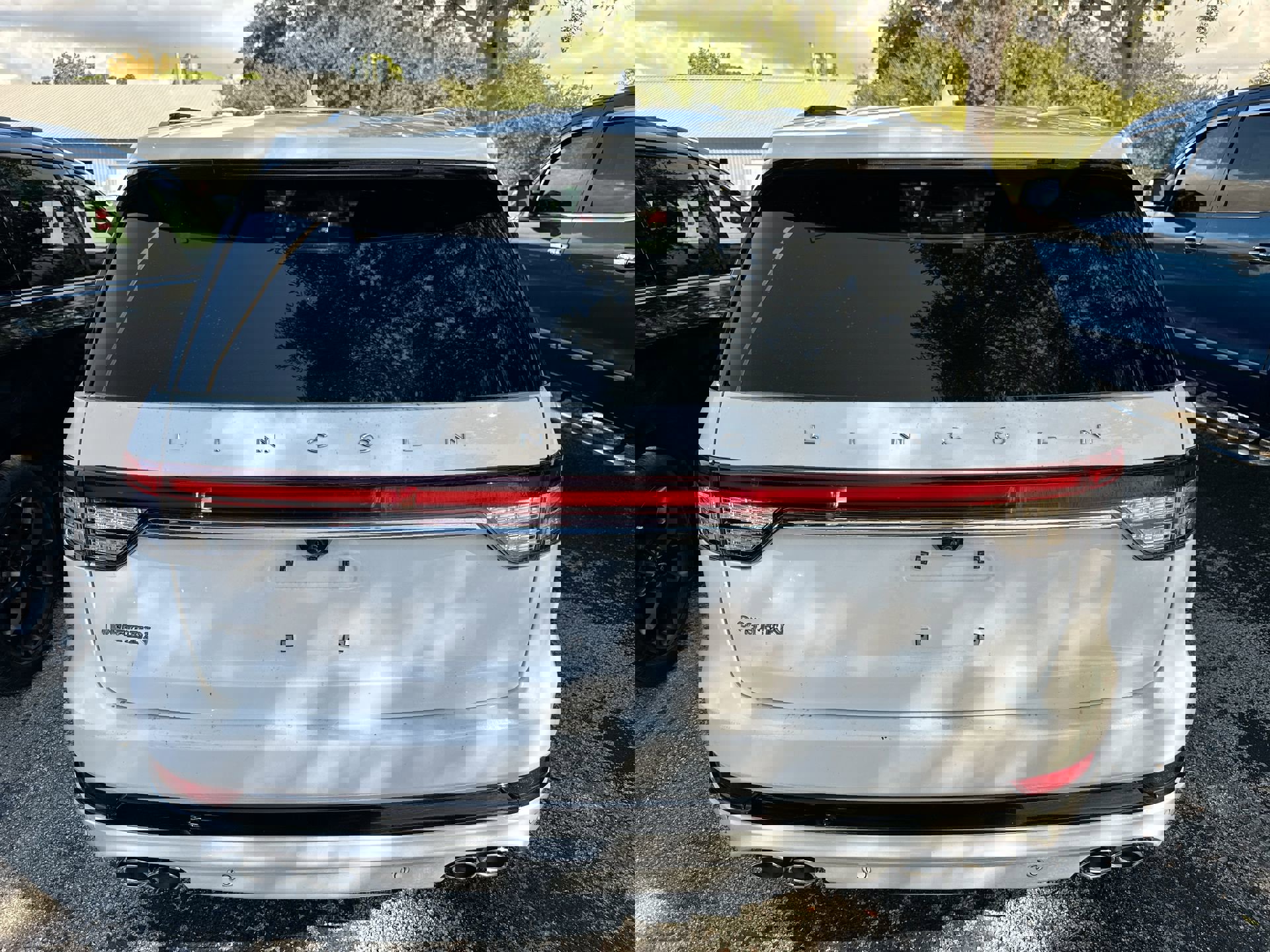 2022 Lincoln Aviator Reserve photo 4