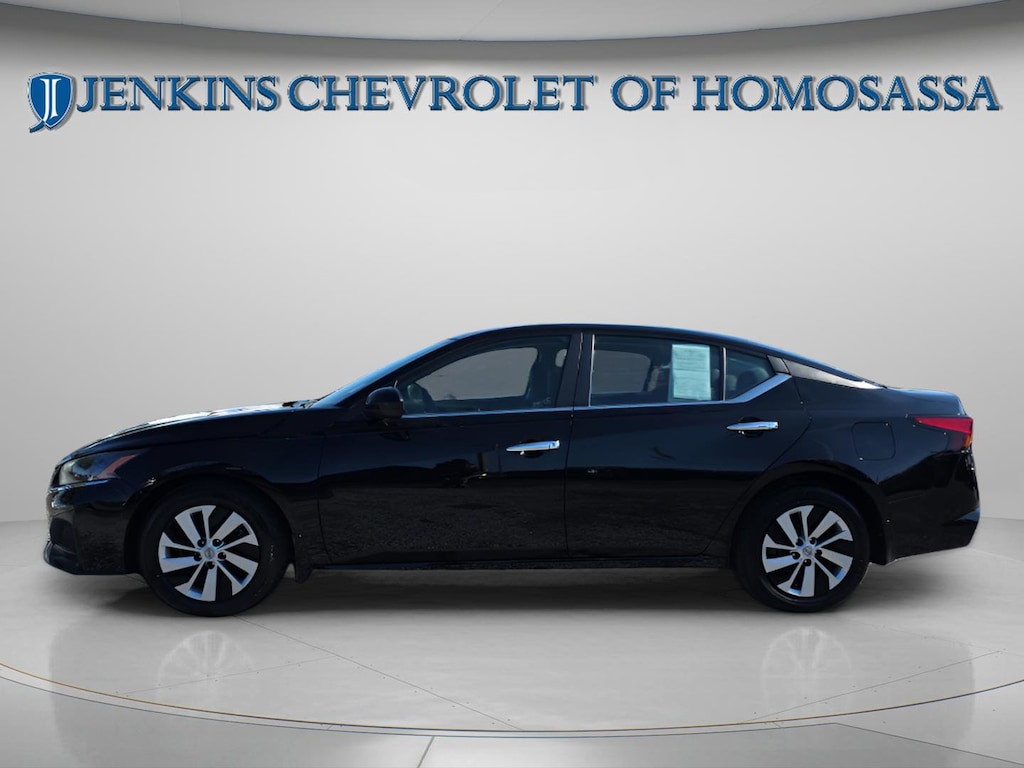 Used 2023 Nissan Altima 2.5 S Sedan