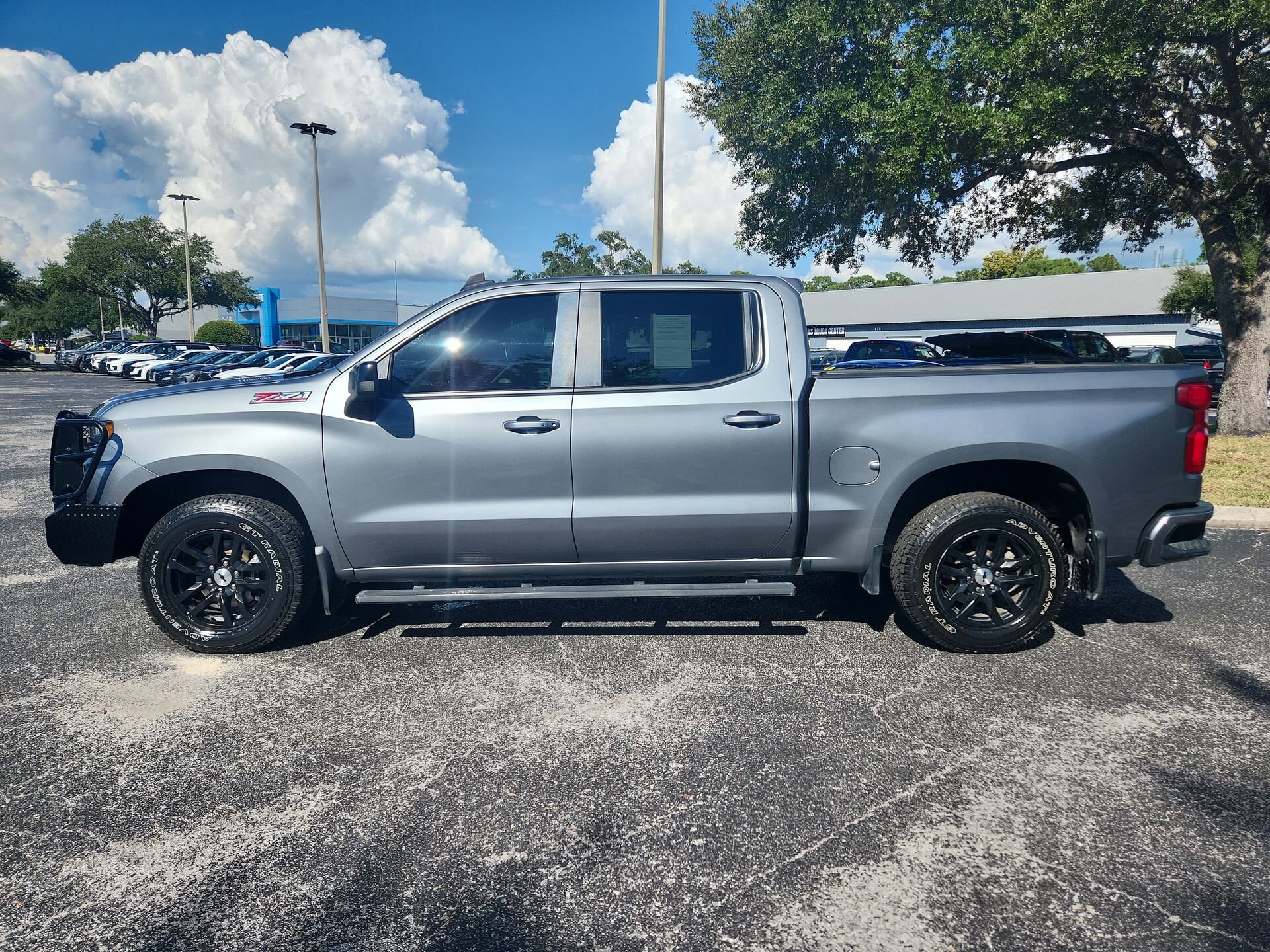 2020 Chevrolet Silverado 1500 RST photo 4