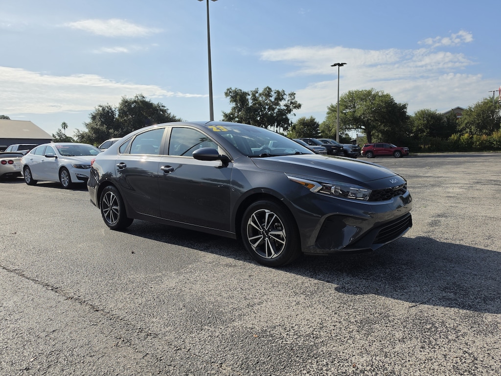 Used 2023 Kia Forte LXS Sedan