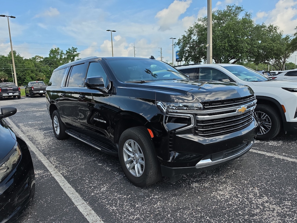 Used 2024 Chevrolet Suburban LT SUV