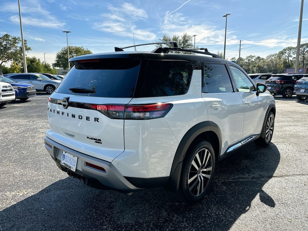 Used 2025 Nissan Pathfinder Platinum SUV