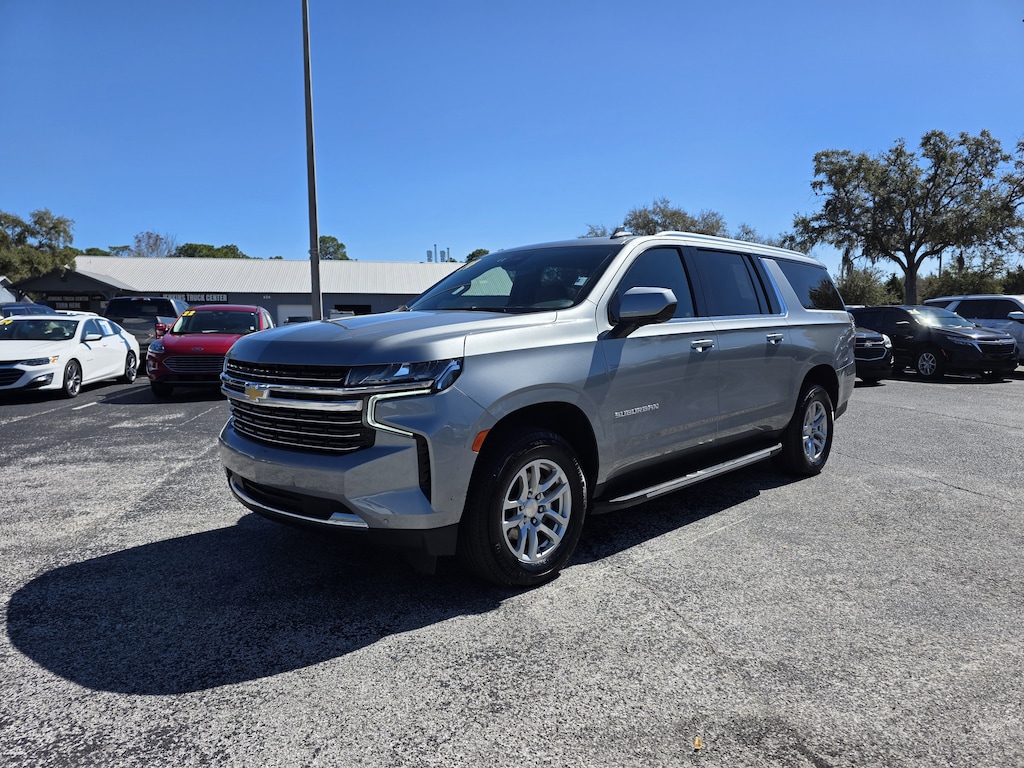 Used 2024 Chevrolet Suburban LT SUV