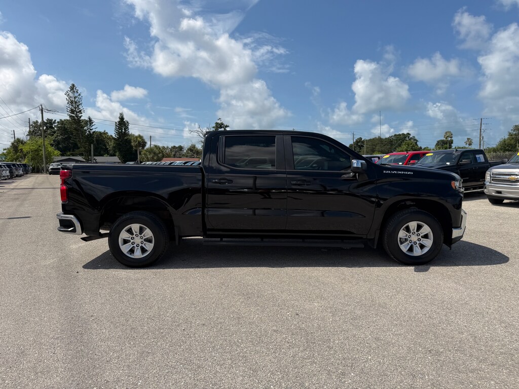 Used 2020 Chevrolet Silverado 1500 LT Truck Crew Cab