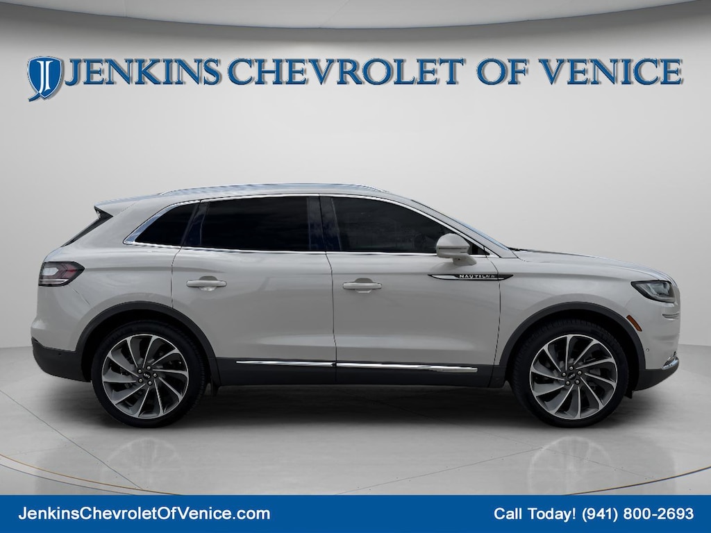 Used 2023 Lincoln Nautilus Reserve SUV